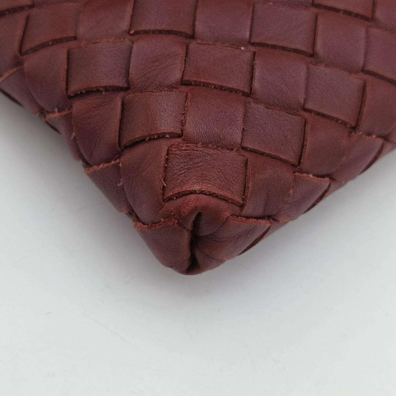 Secondhand Bottega Veneta Intrecciato Burgundy lambskin  shoulderbag | stylenewstar