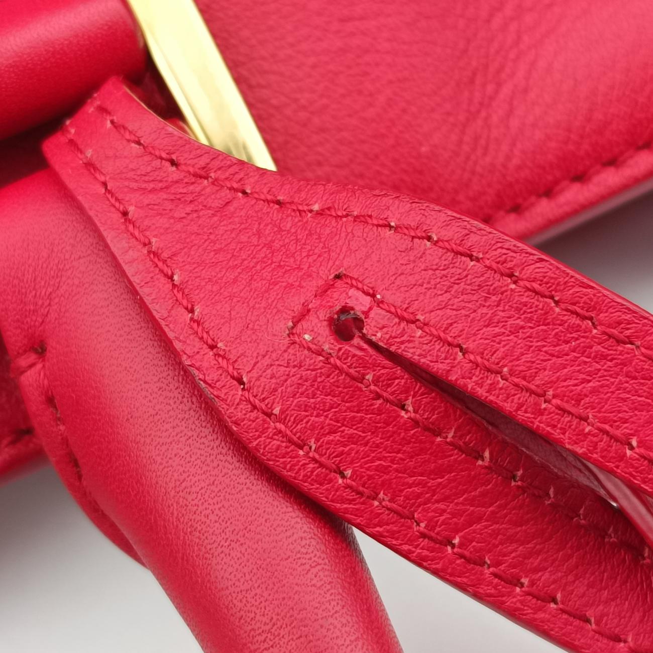 Secondhand Yves Saint Laurent Y Ligne Petit Cabas Red Leather 311210 shoulderbag | stylenewstar