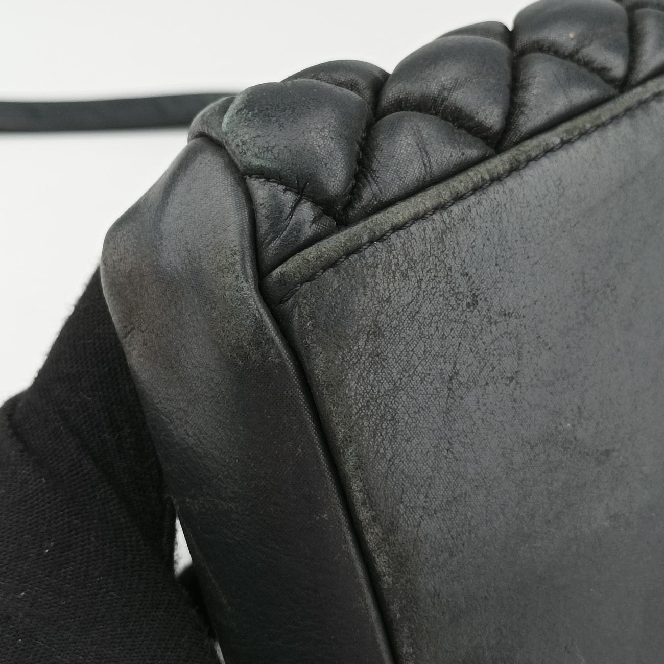 Pre-owned Chanel Mademoiselle Bowling Black Leather A67384 shoulderbag | stylenewstar