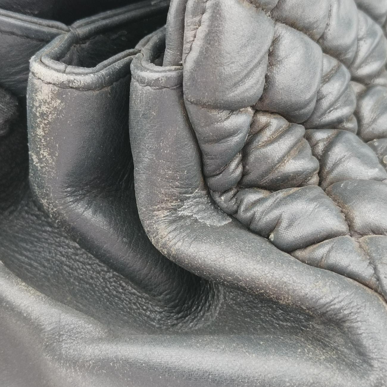 Pre-owned Chanel Mademoiselle Bowling Black Leather A67384 shoulderbag | stylenewstar