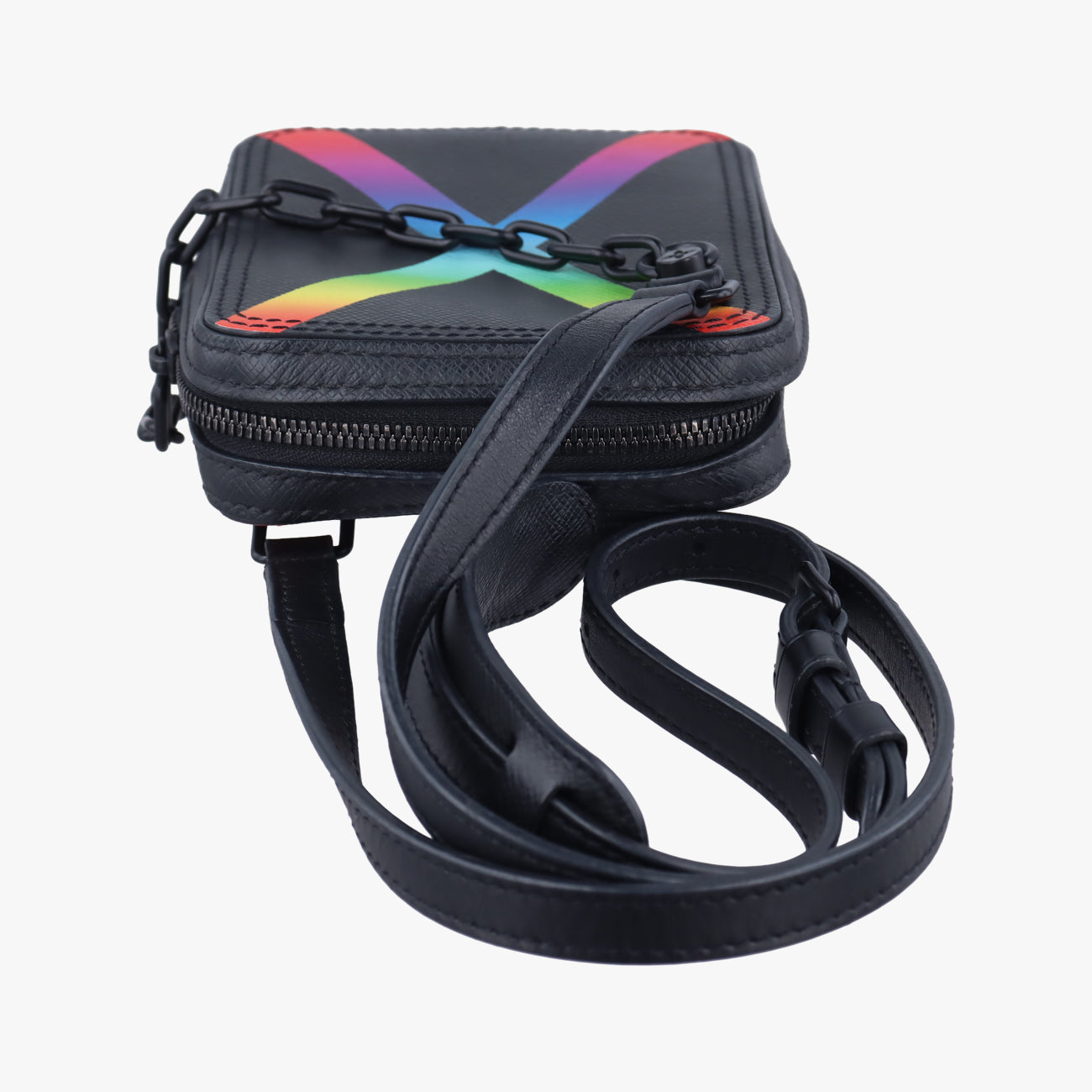 Pre-owned Louis Vuitton Danube Messenger black×multicolor Taiga M30332 shoulderbag | stylenewstar
