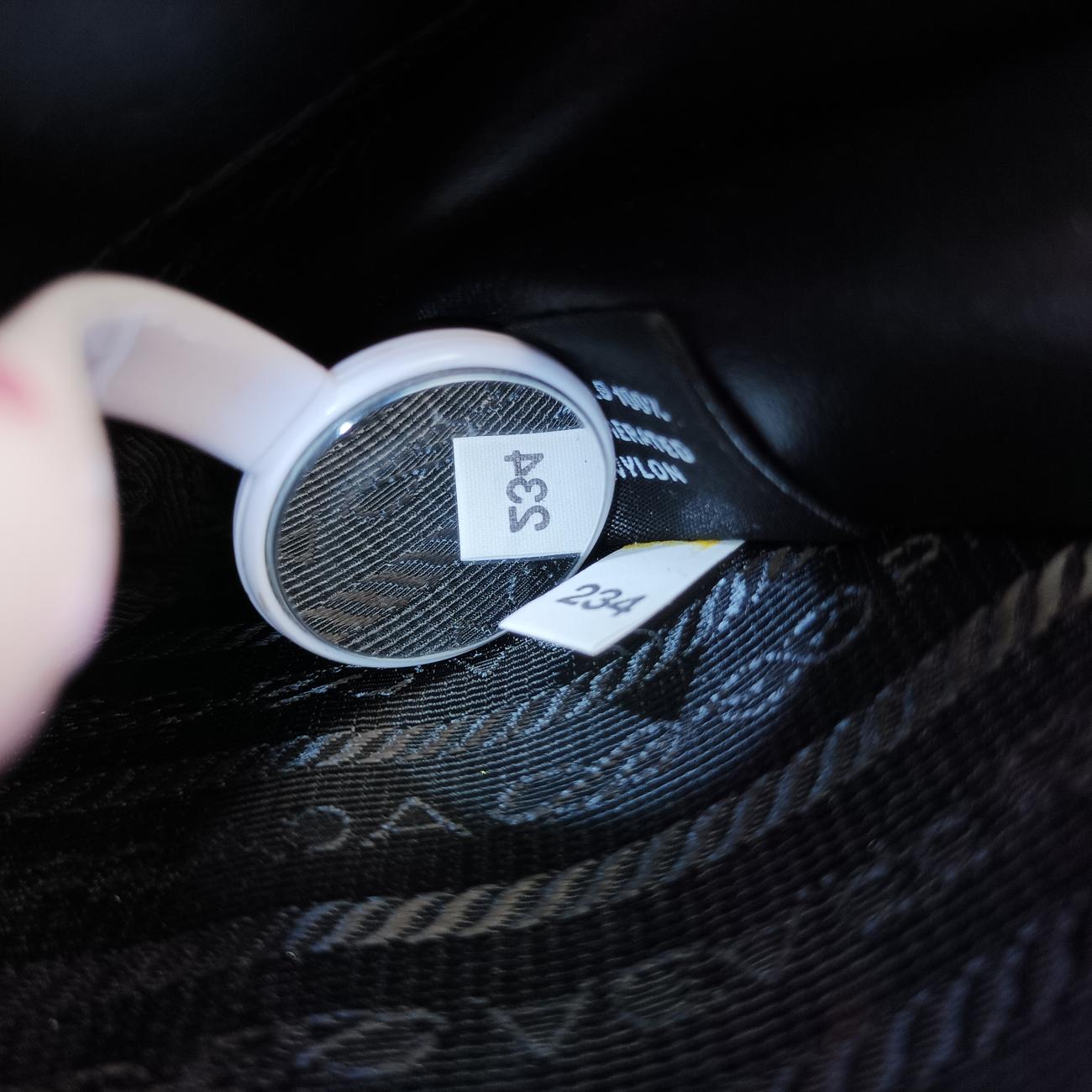 Pre-owned Prada Triangle Crystal Black Leather 1NR015 shoulderbag | stylenewstar