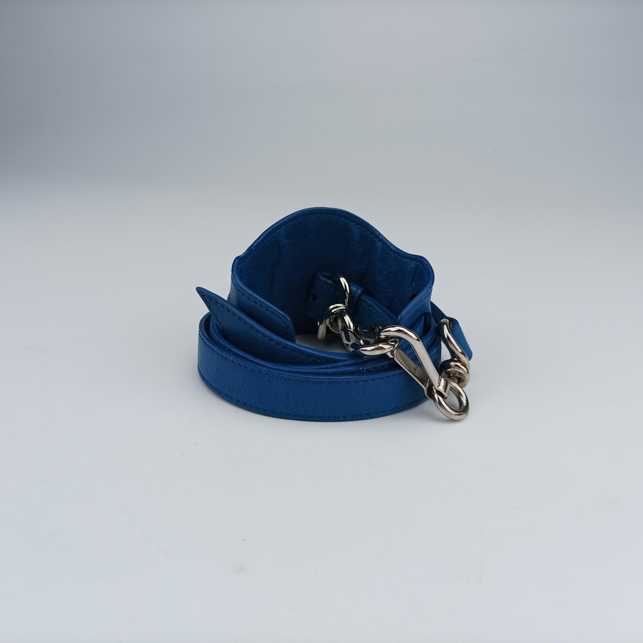 Vintage Balenciaga Mute City Blue lambskin  shoulderbag | stylenewstar