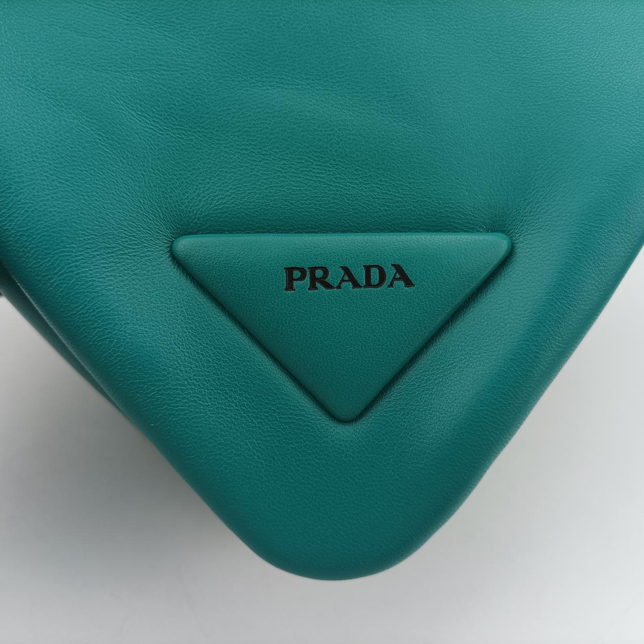 Pre-owned Prada Padded Nappa triangle Green Leather 1BA315 shoulderbag | stylenewstar