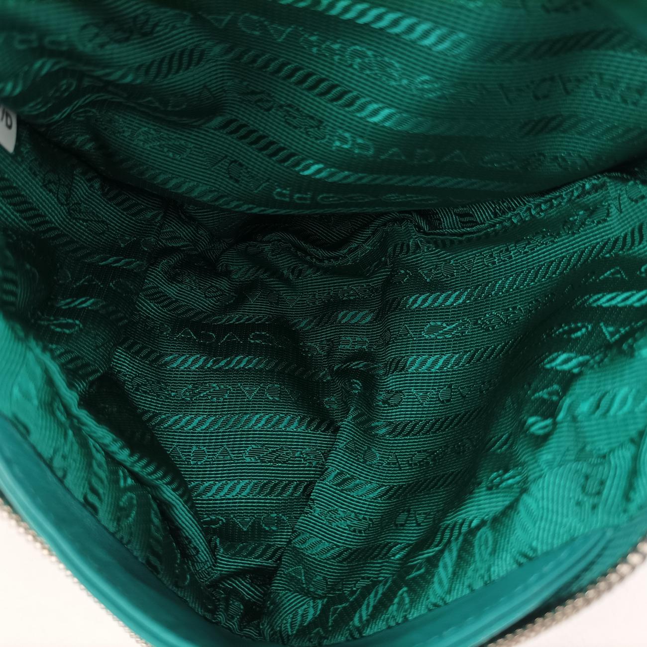 Pre-owned Prada Padded Nappa triangle Green Leather 1BA315 shoulderbag | stylenewstar