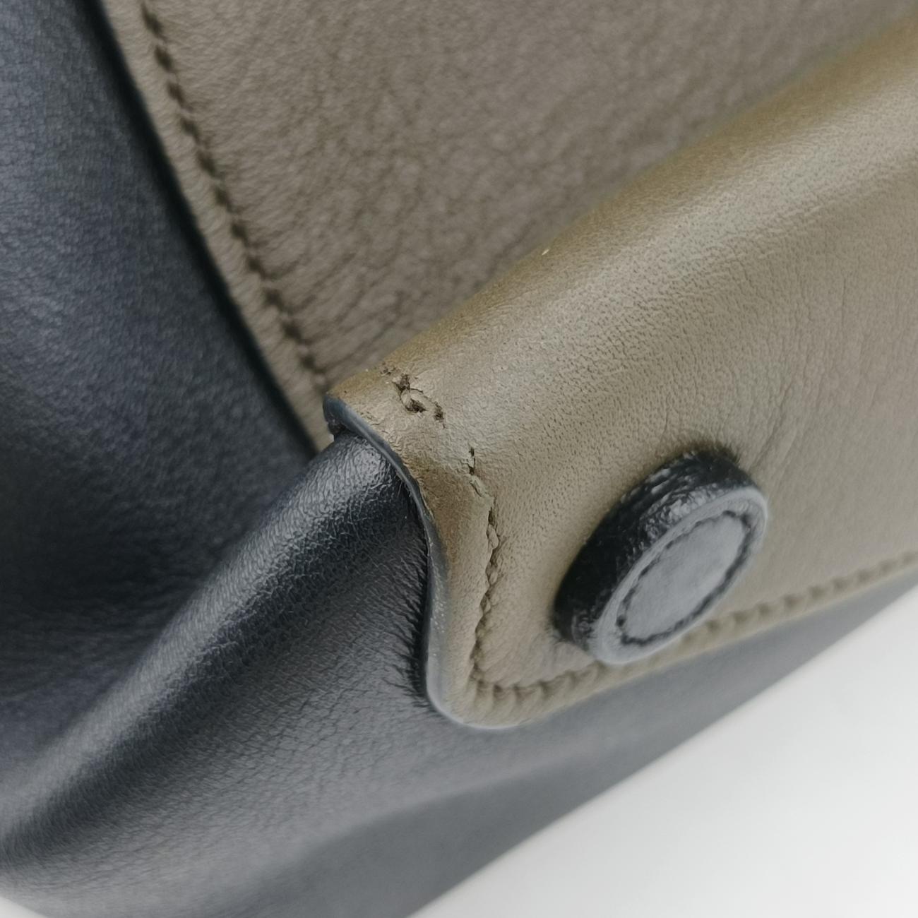 Pre-owned Prada Prada City Calf Double Green×Black Leather  handbag | stylenewstar