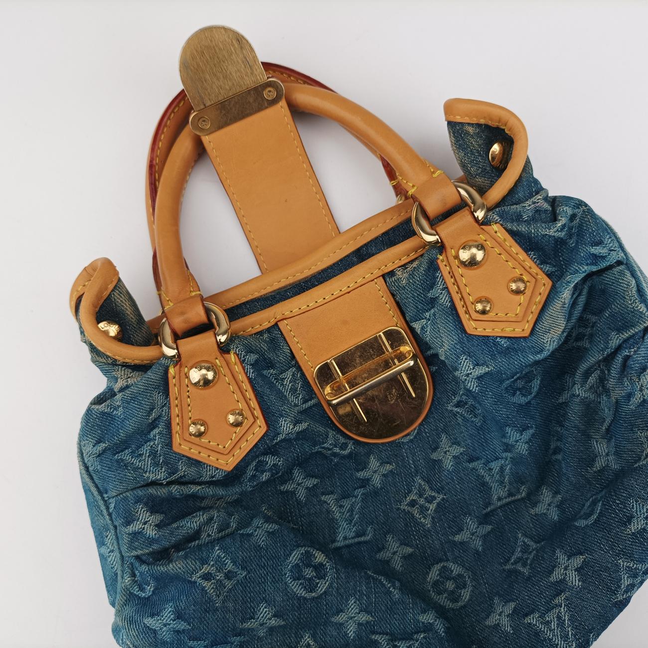 Pre-owned Louis Vuitton PrettyPretty Blue×Beige Monogram Denim M95020 clutchbag | stylenewstar