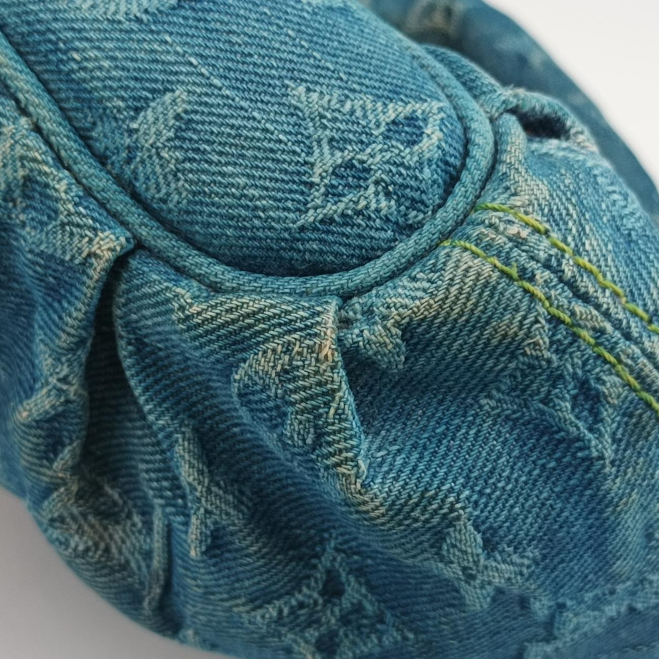 Pre-owned Louis Vuitton PrettyPretty Blue×Beige Monogram Denim M95020 clutchbag | stylenewstar