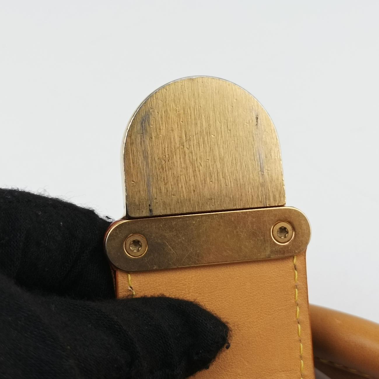 Pre-owned Louis Vuitton PrettyPretty Blue×Beige Monogram Denim M95020 clutchbag | stylenewstar