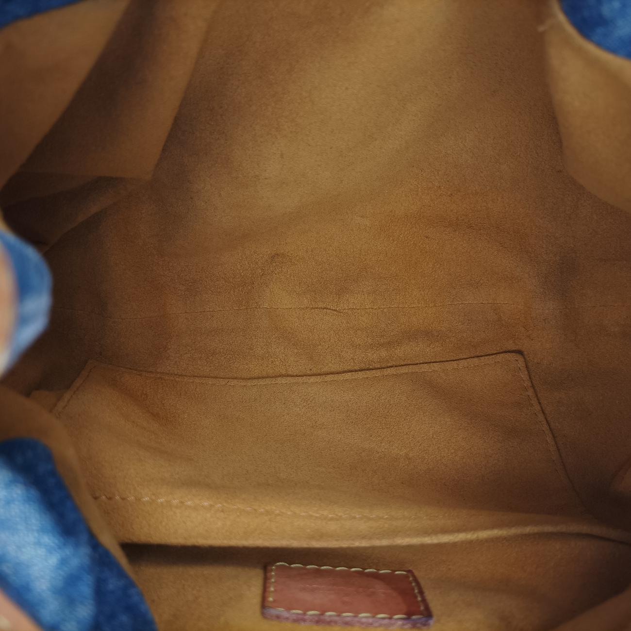 Pre-owned Louis Vuitton PrettyPretty Blue×Beige Monogram Denim M95020 clutchbag | stylenewstar