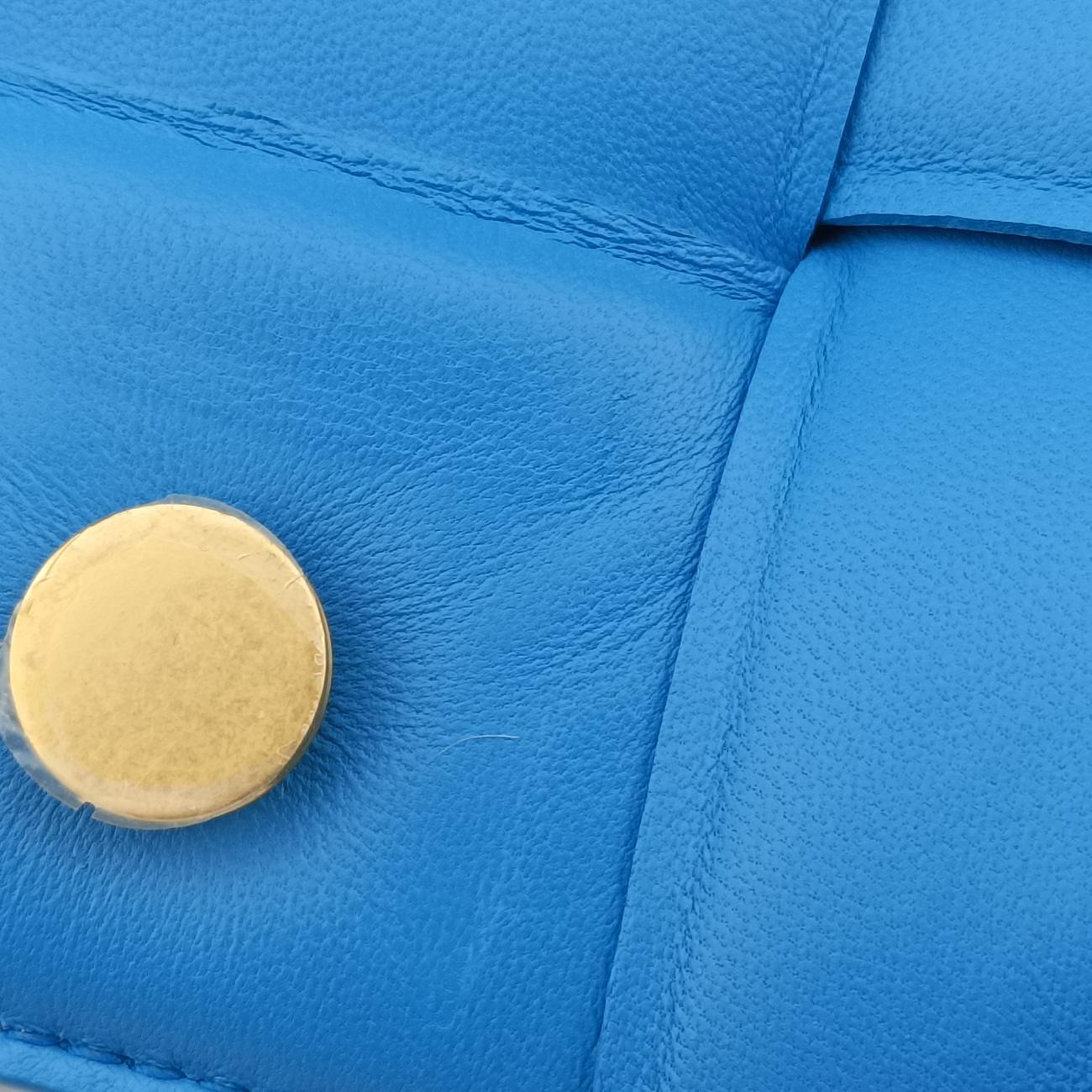 Secondhand Bottega Veneta The Chain Cassette Blue lambskin  shoulderbag | stylenewstar