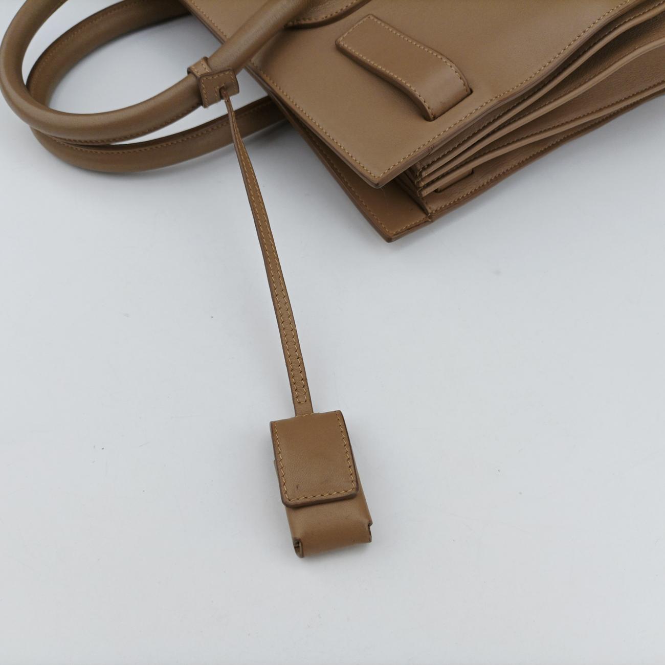 Pre-owned Yves Saint Laurent SAC DE JOUR beige Leather 324823 shoulderbag | stylenewstar