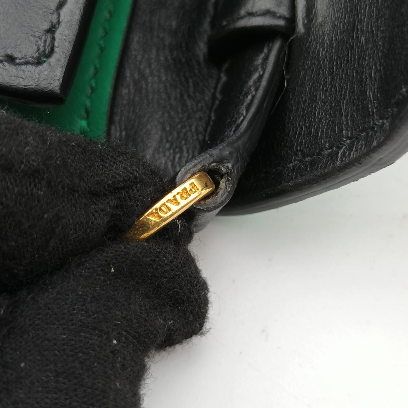 Secondhand Prada Floral Print Plex Metal Ribbon Green×Black×Multicolour Leather  shoulderbag | stylenewstar