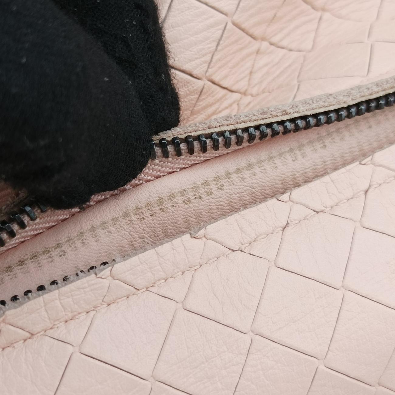 Pre-owned Bottega Veneta Intreccaito pink lambskin  shoulderbag | stylenewstar