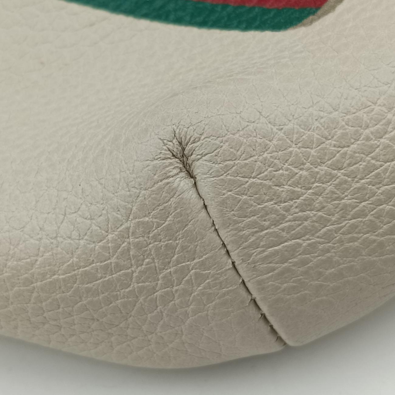 Pre-owned Gucci GUCCI Print White Leather 527792 bum bag/waist bag | stylenewstar