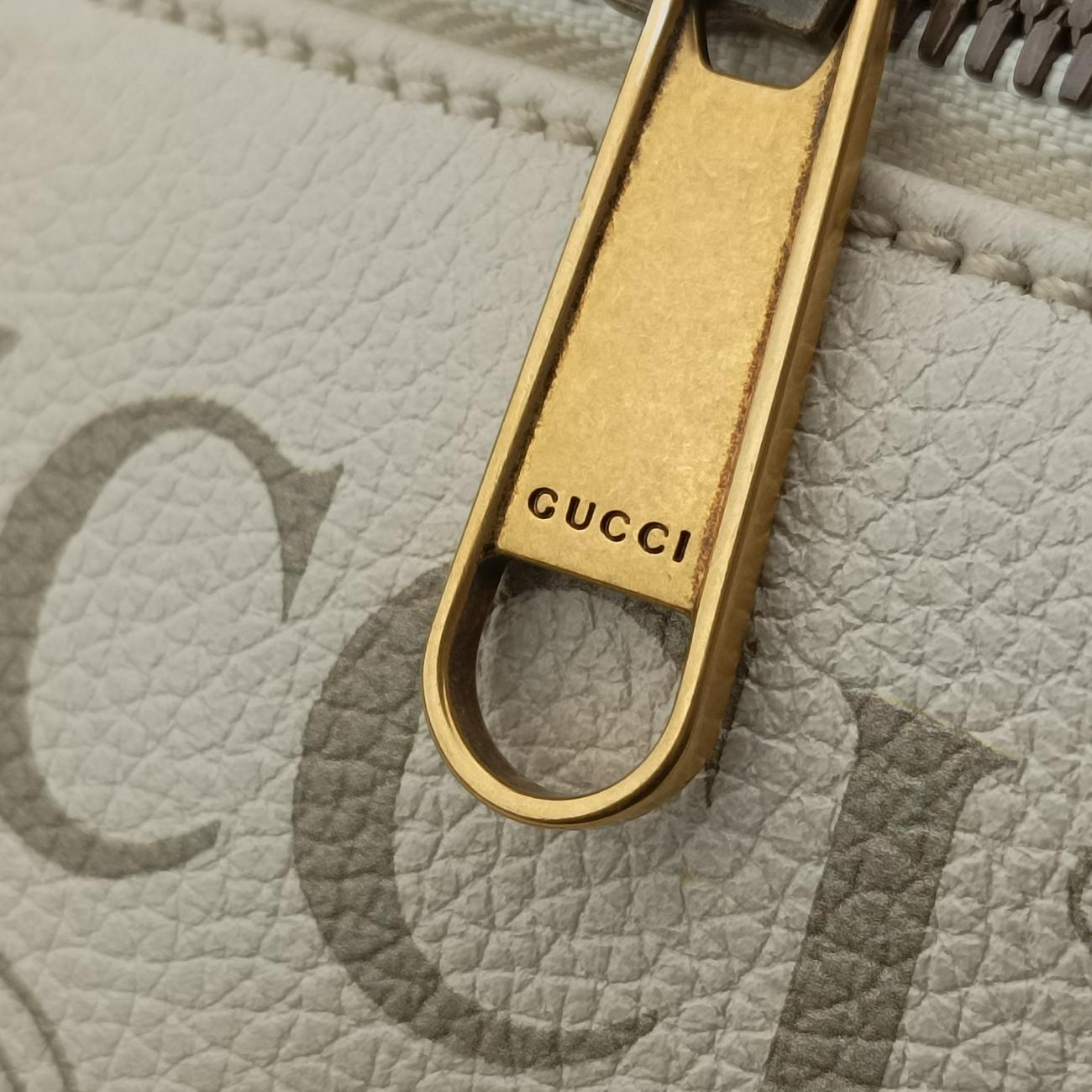 Pre-owned Gucci GUCCI Print White Leather 527792 bum bag/waist bag | stylenewstar