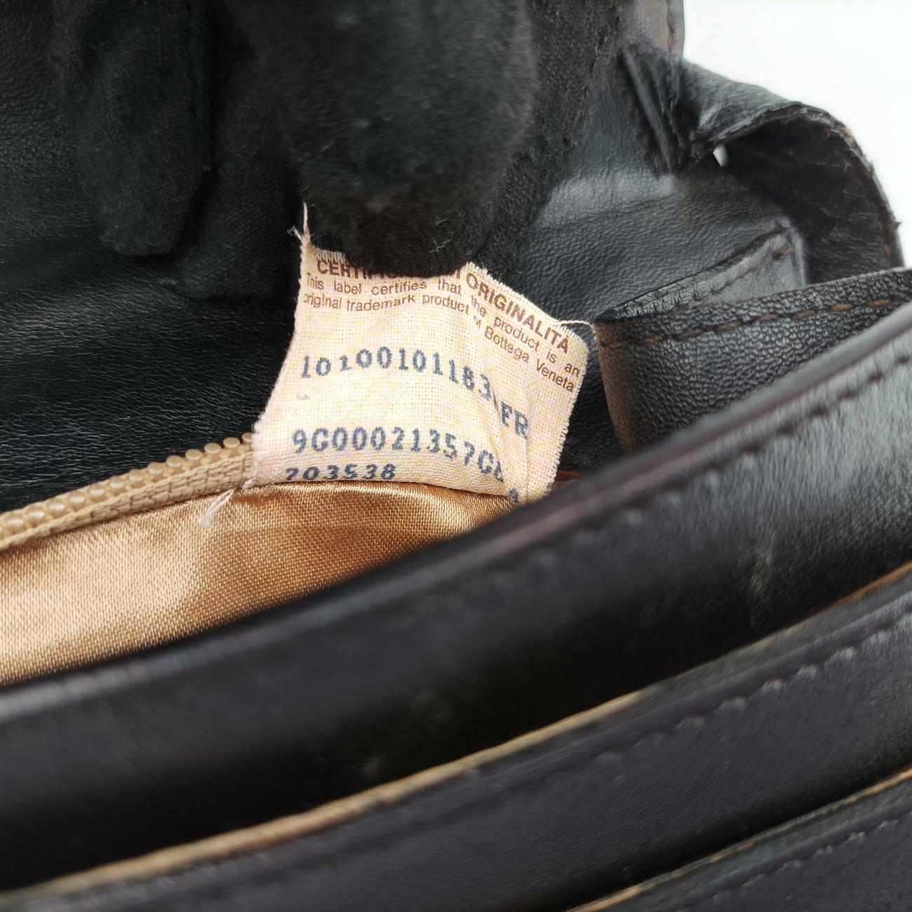 Pre-owned Bottega Veneta Intrecciato Black lambskin  shoulderbag | stylenewstar