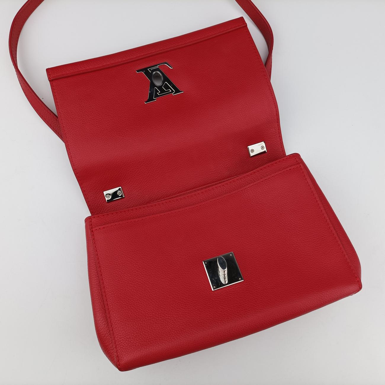 Pre-owned Louis Vuitton Lock Me II BB Ruby Leather M51202 shoulderbag | stylenewstar