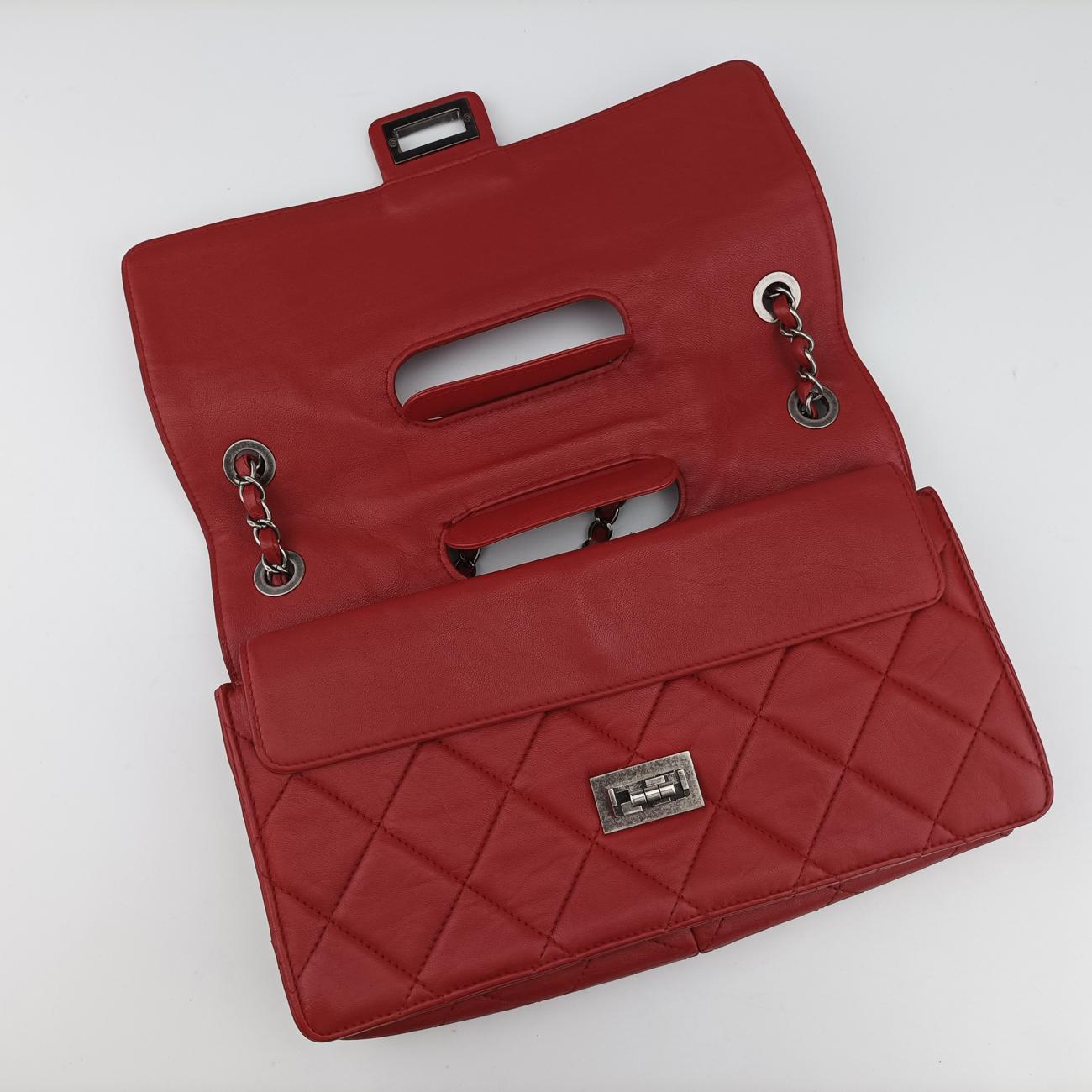 Pre-owned Chanel Paris-Byzance Take Away Flap Red lambskin A66738 shoulderbag | stylenewstar
