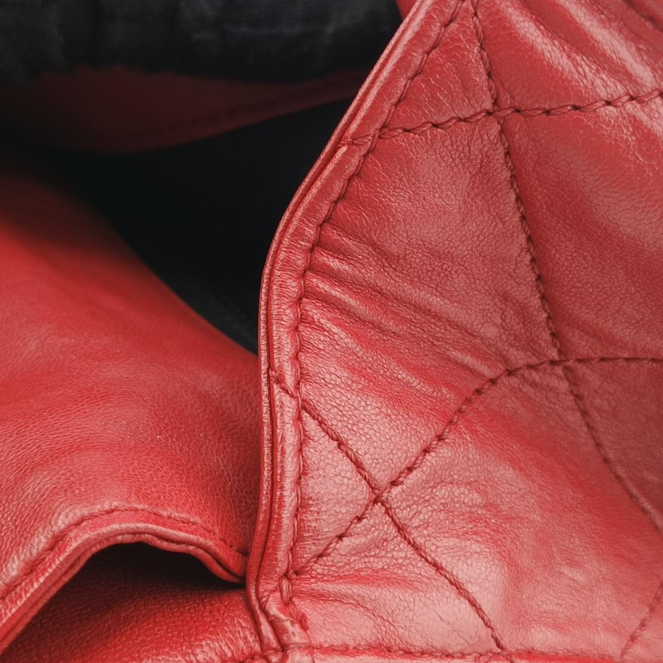 Pre-owned Chanel Paris-Byzance Take Away Flap Red lambskin A66738 shoulderbag | stylenewstar