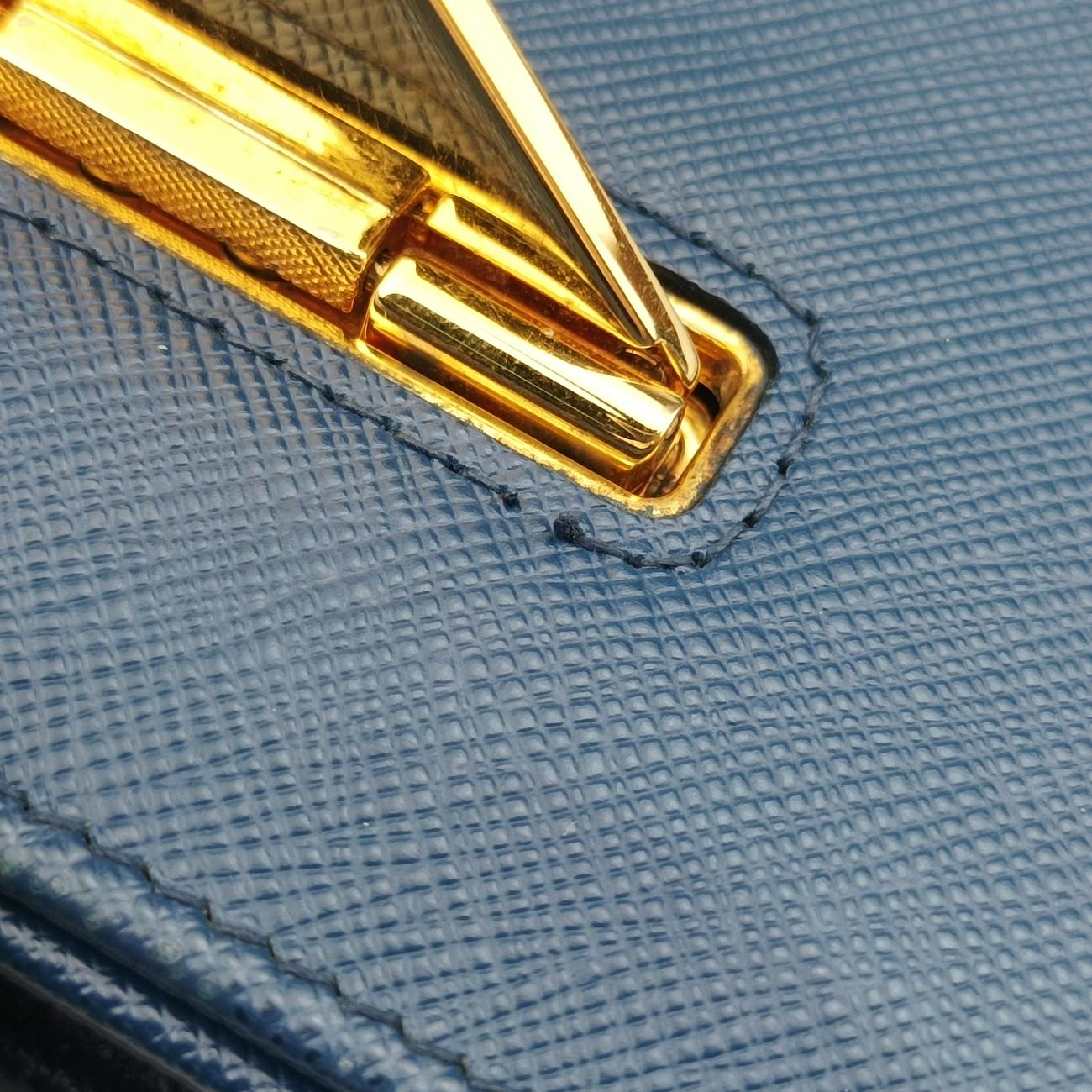 Pre-owned Prada Triangle Logo Blue Saffiano Leather WS23659 shoulderbag | stylenewstar