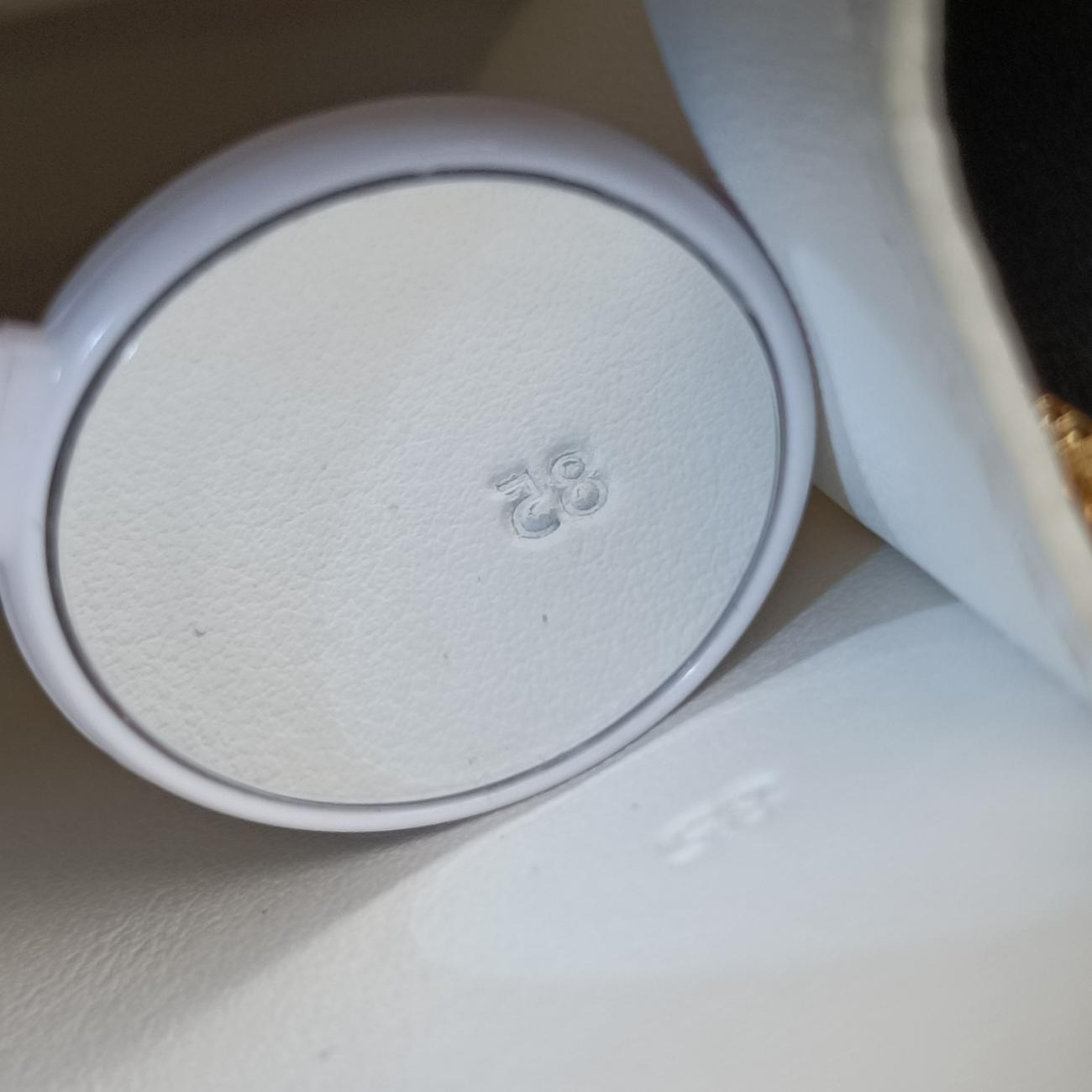 Pre-owned Prada Triangle logo White Saffiano Leather 1DH030 shoulderbag | stylenewstar