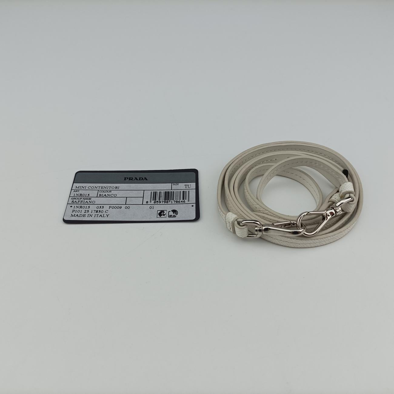 Secondhand Prada Triangle Logo Plate White SAFFIANO Leather 1NR015 shoulderbag | stylenewstar