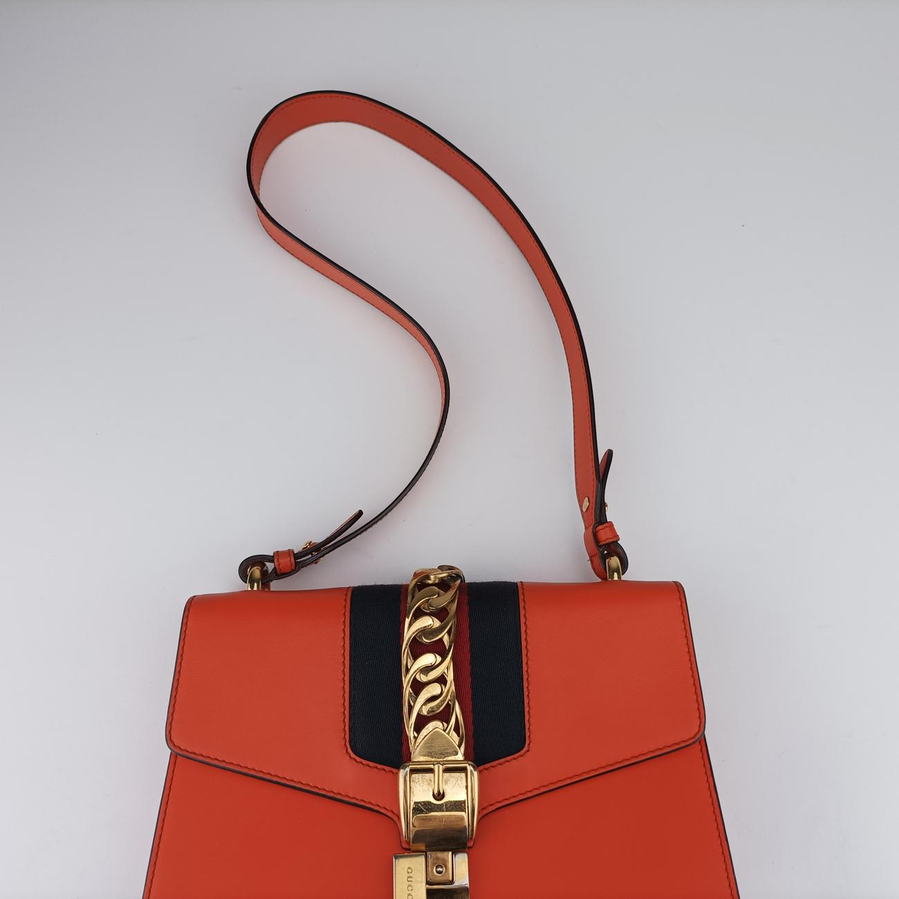 Secondhand Gucci Sylvie Orange x Red x Navy Leather 421882 shoulderbag | stylenewstar