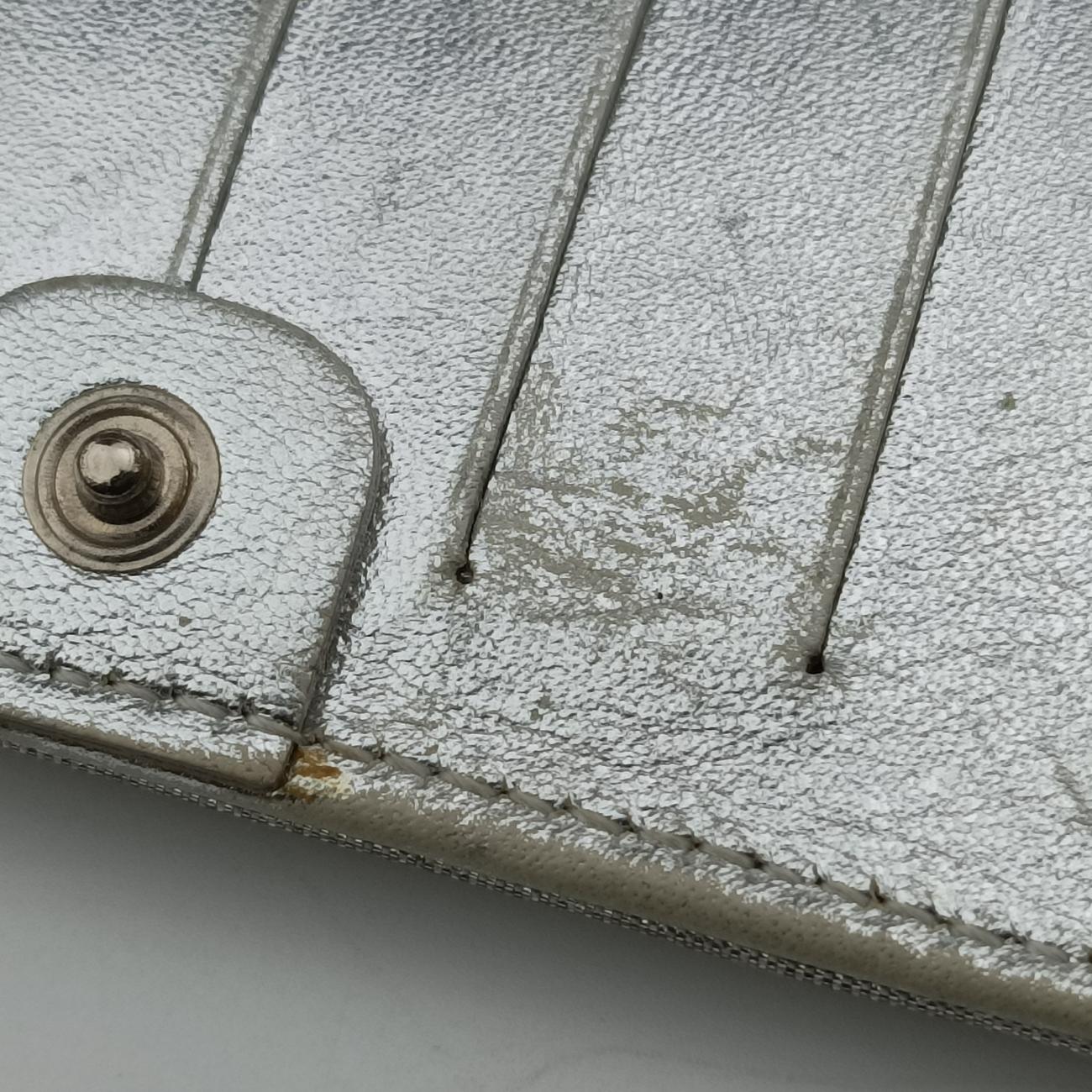 Pre-owned Fendi Embossed Logo Silver Canvas 8M0219 shoulderbag | stylenewstar