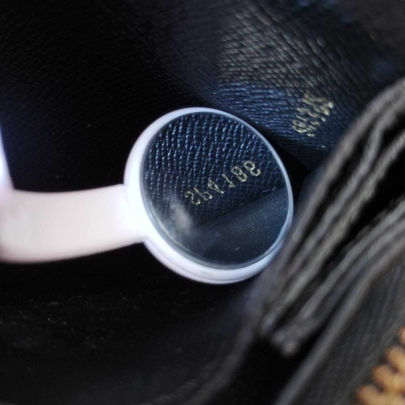 Pre-owned Louis Vuitton Portefeuille Twist Noir×multicolor Epi M62463 shoulderbag | stylenewstar