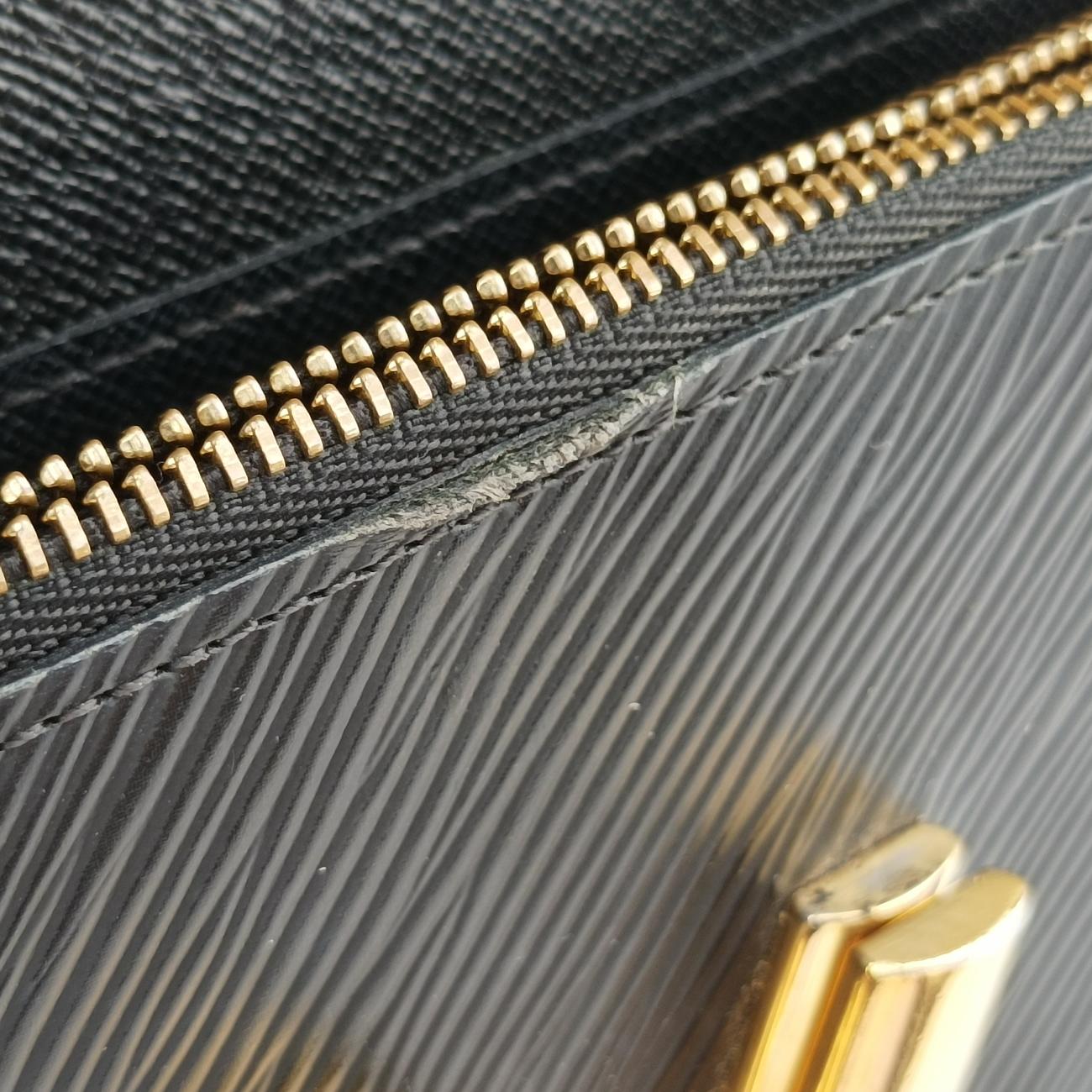 Pre-owned Louis Vuitton Portefeuille Twist Noir×multicolor Epi M62463 shoulderbag | stylenewstar