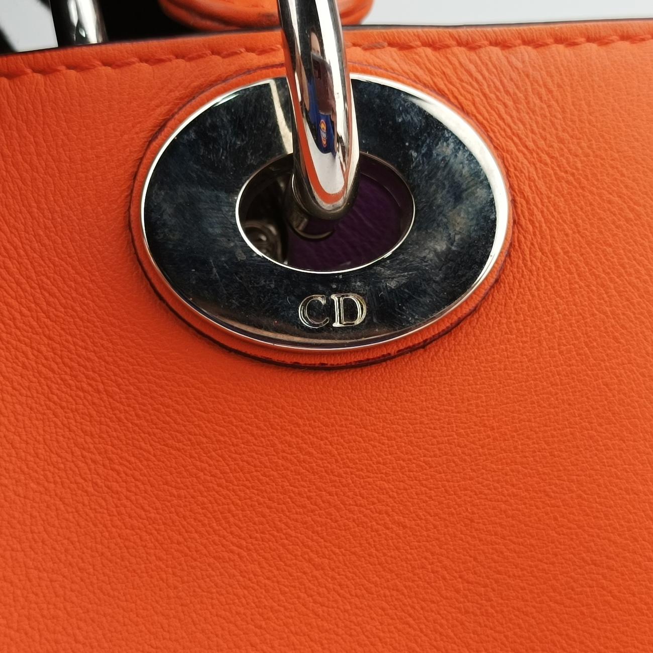 Secondhand Christian Dior Diorissimo Orange Leather  shoulderbag | stylenewstar