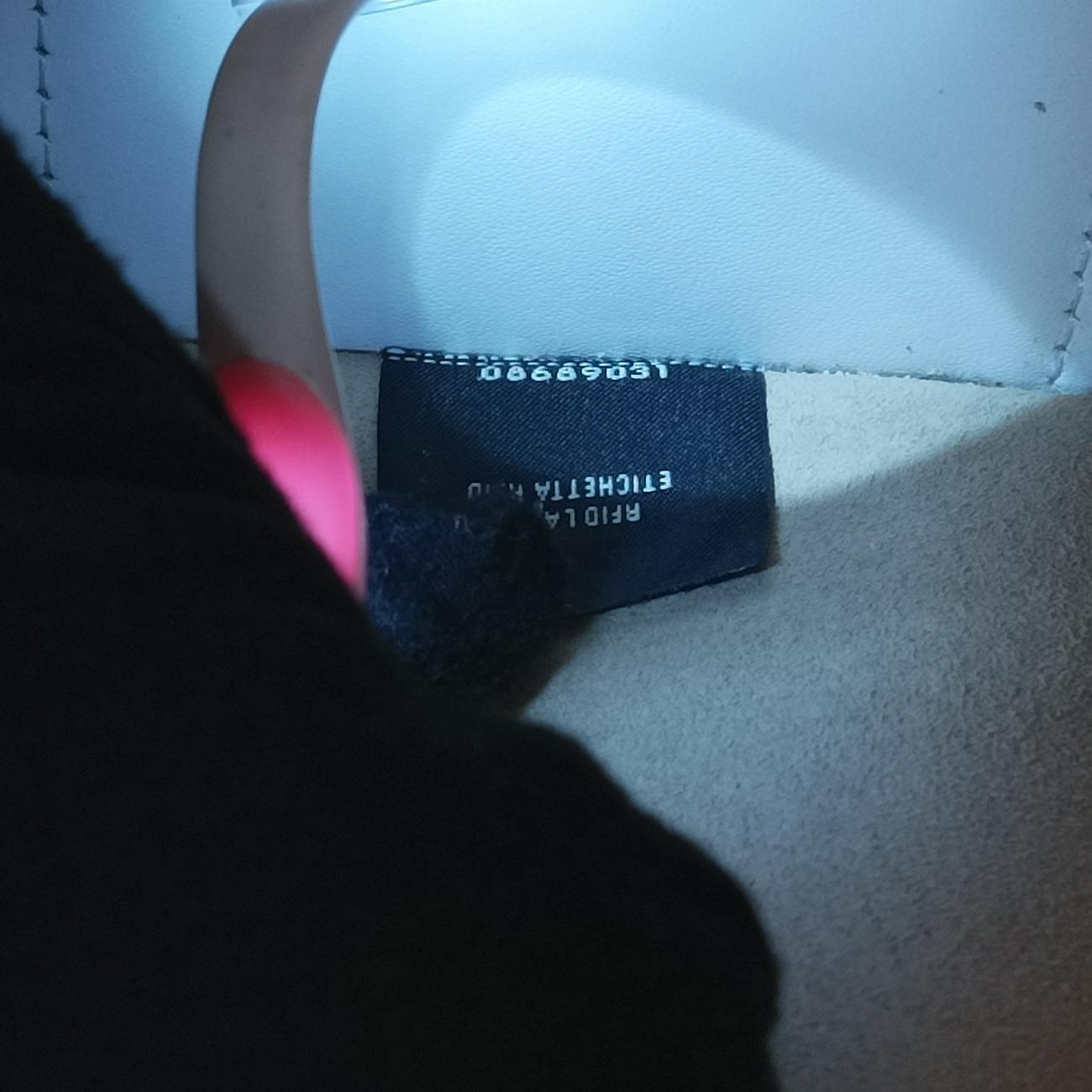 Pre-owned Fendi Sunshine White Leather 8BH394 handbag | stylenewstar