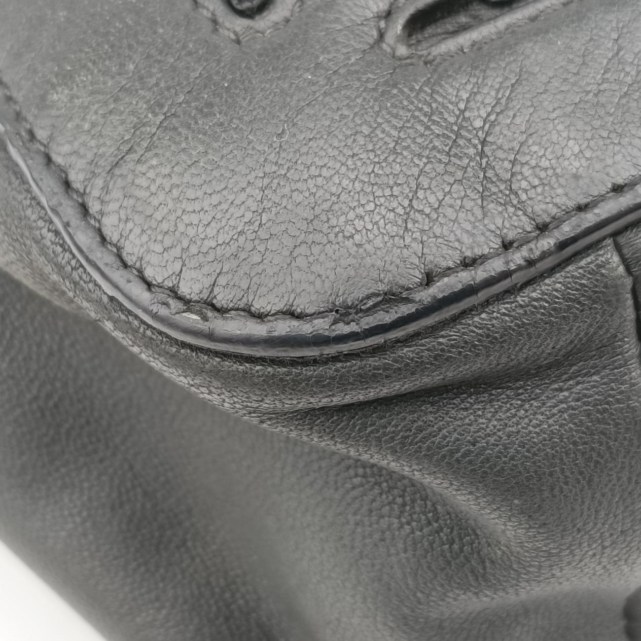 Vintage Bottega Veneta Intrecciato Grey Lambskin  shoulderbag | stylenewstar