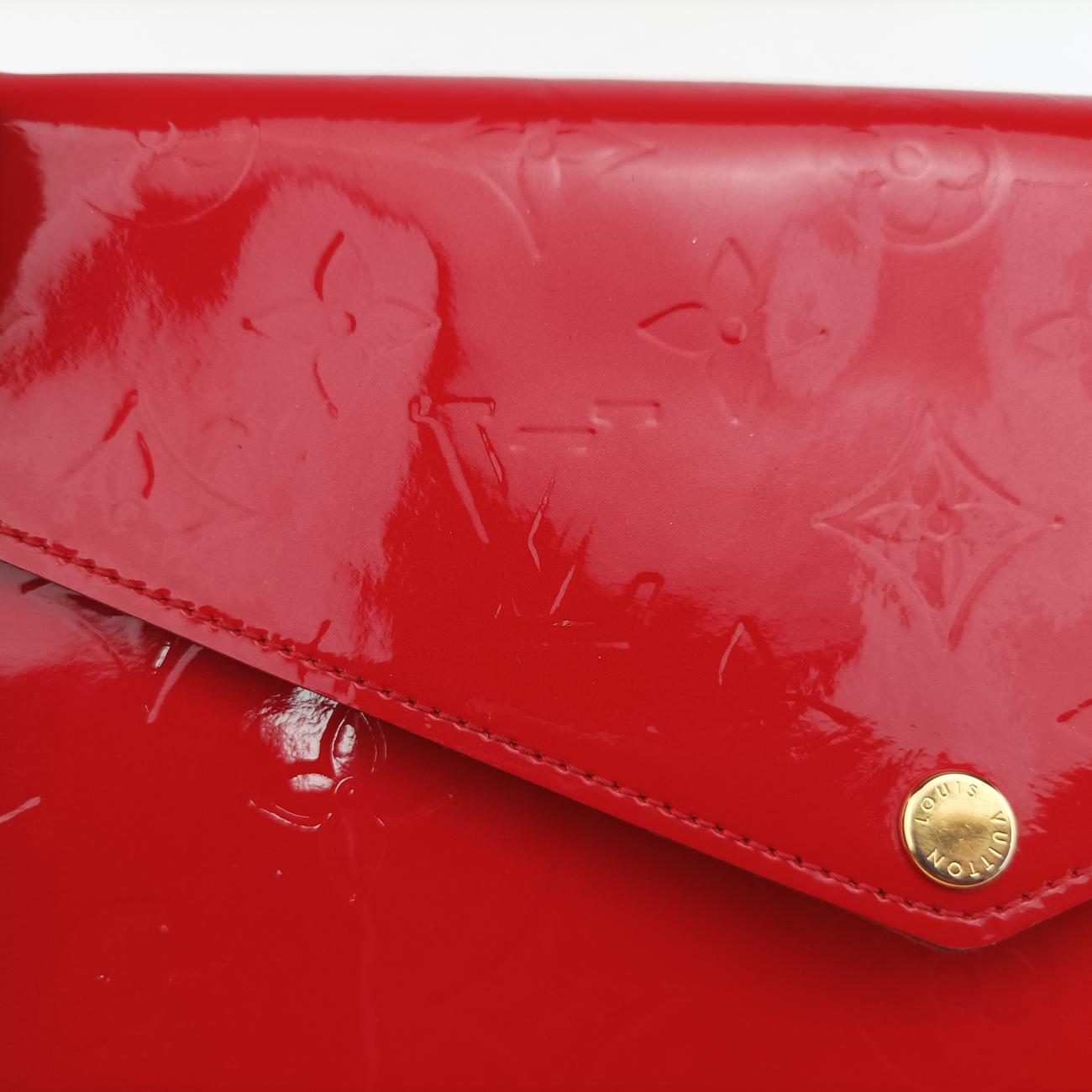 Pre-owned Louis Vuitton Pochette FéLICIE CERISE Vernis M61293 shoulderbag | stylenewstar