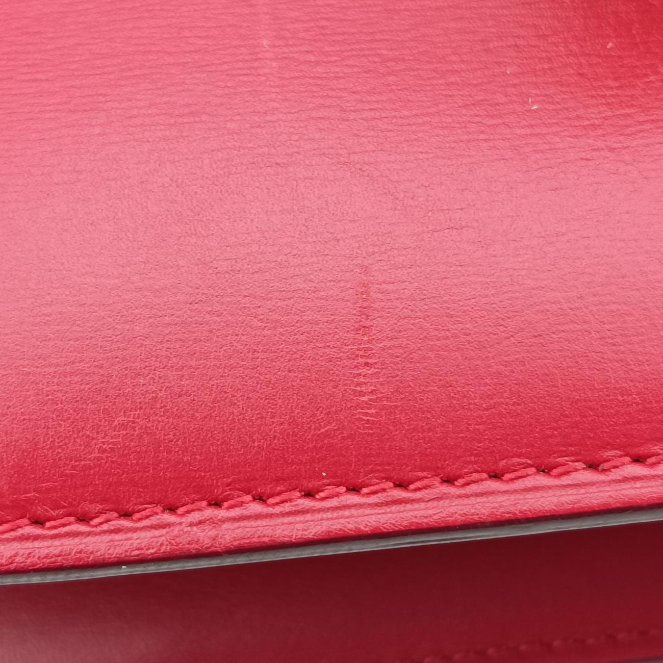 Secondhand Celine Classic Box Red Leather  shoulderbag | stylenewstar