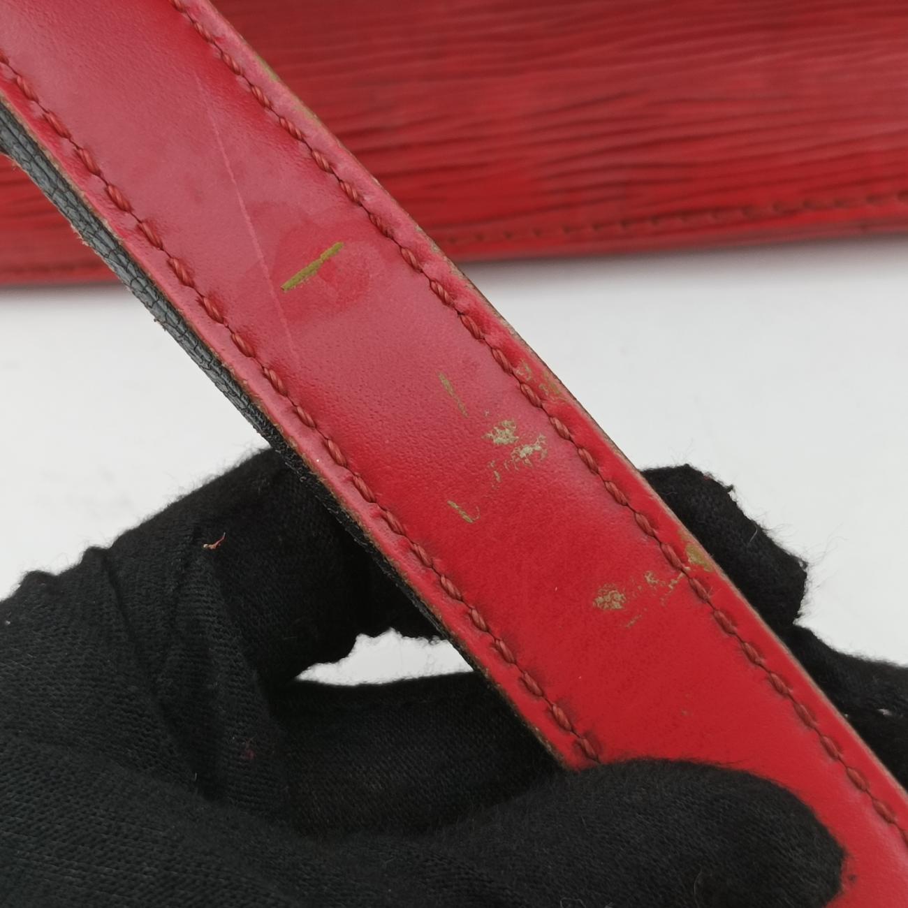 Pre-owned Louis Vuitton Noé Castilian Red Epi M44007 shoulderbag | stylenewstar