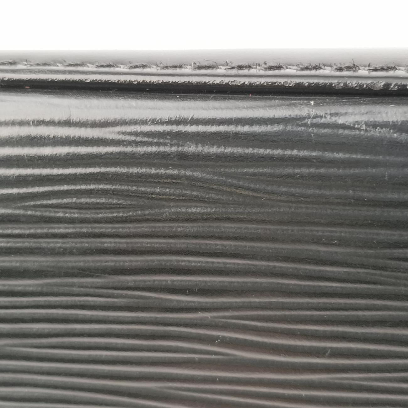 Vintage Louis Vuitton ALMA PM Noir epi M52142 handbag | stylenewstar