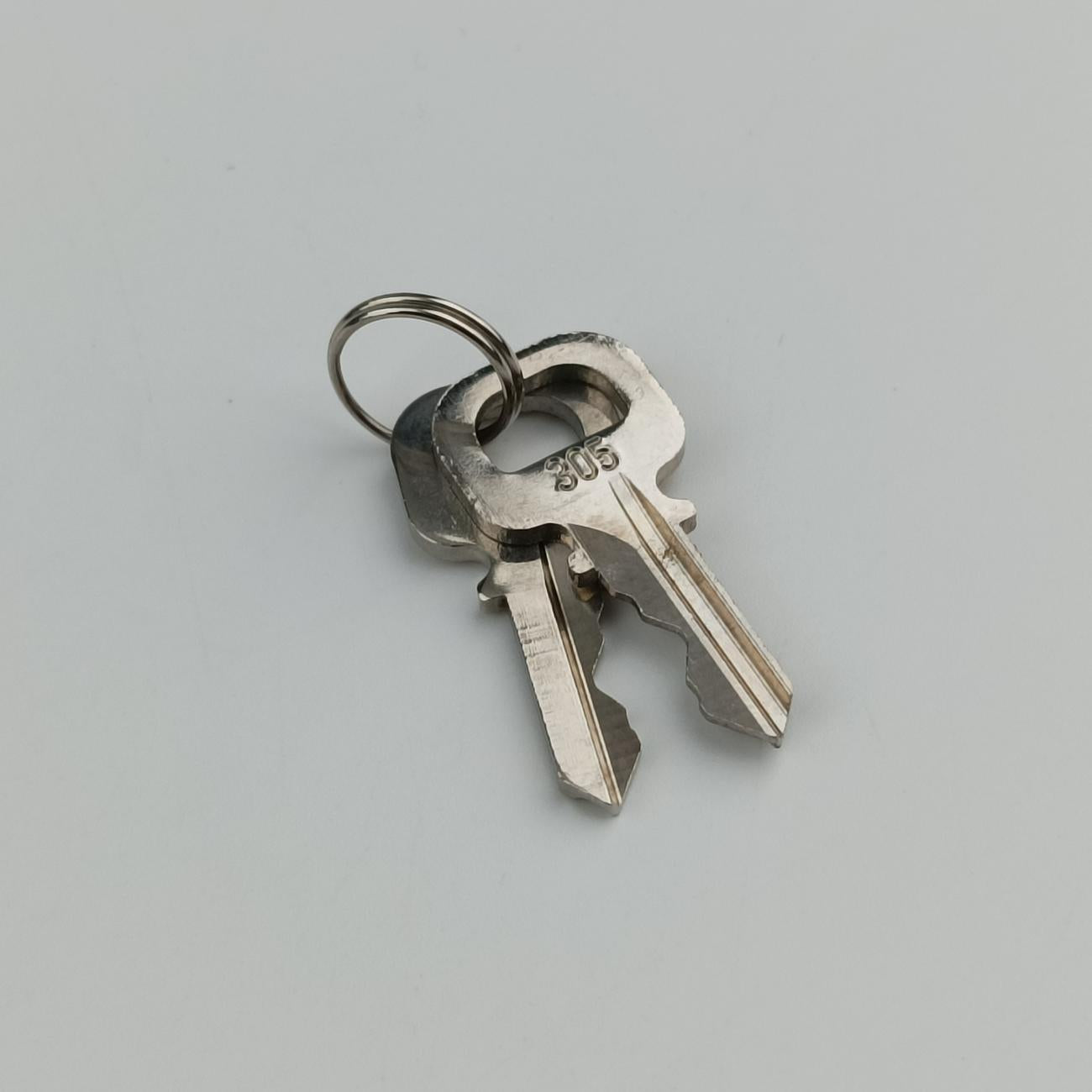 Vintage Louis Vuitton ALMA PM Noir epi M52142 handbag | stylenewstar