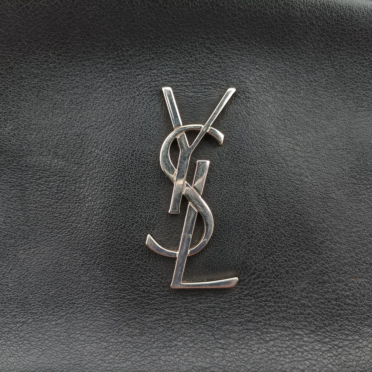 Pre-owned Yves Saint Laurent Monogram Blogger Black Leather 425317 shoulderbag | stylenewstar