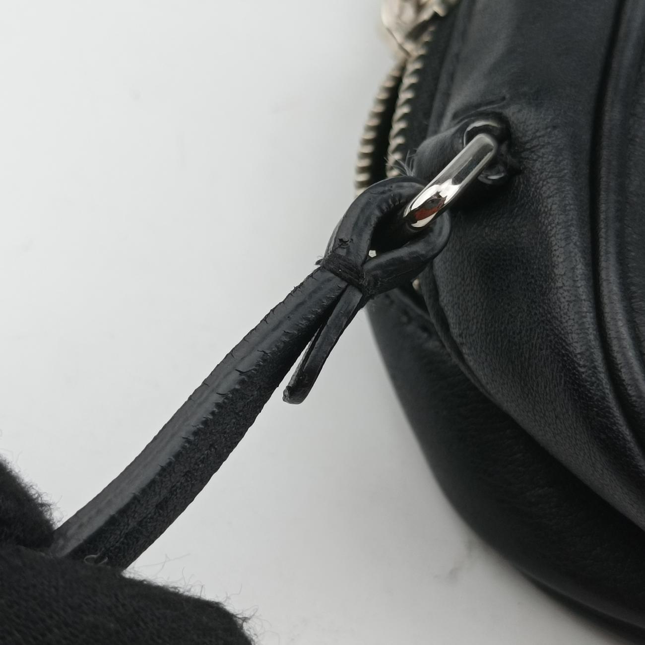 Pre-owned Yves Saint Laurent Monogram Blogger Black Leather 425317 shoulderbag | stylenewstar