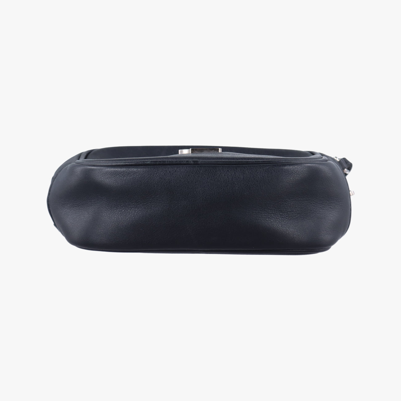 Pre-owned Yves Saint Laurent Monogram Blogger Black Leather 425317 shoulderbag | stylenewstar