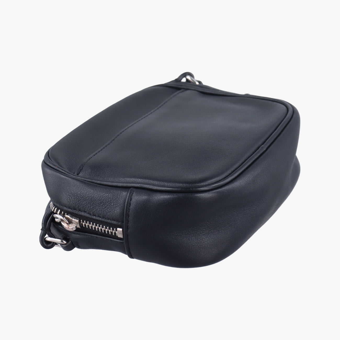 Pre-owned Yves Saint Laurent Monogram Blogger Black Leather 425317 shoulderbag | stylenewstar