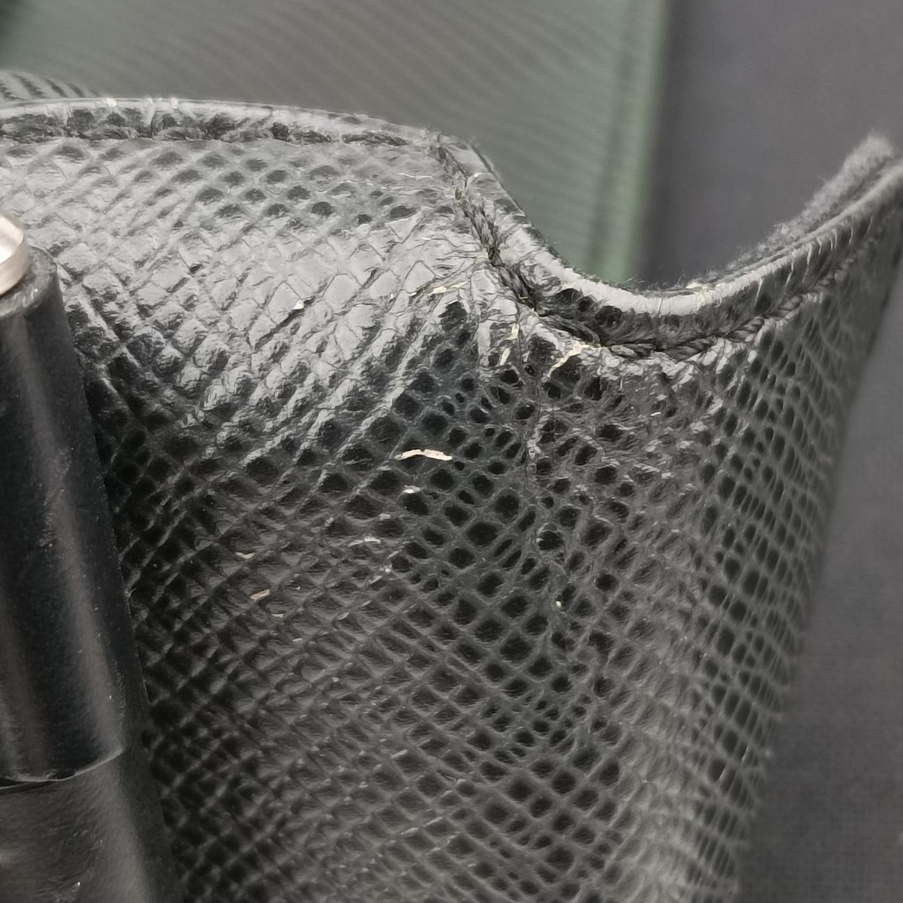 Pre-owned Louis Vuitton Messenger Ardoise Black Taiga M30162 shoulderbag | stylenewstar