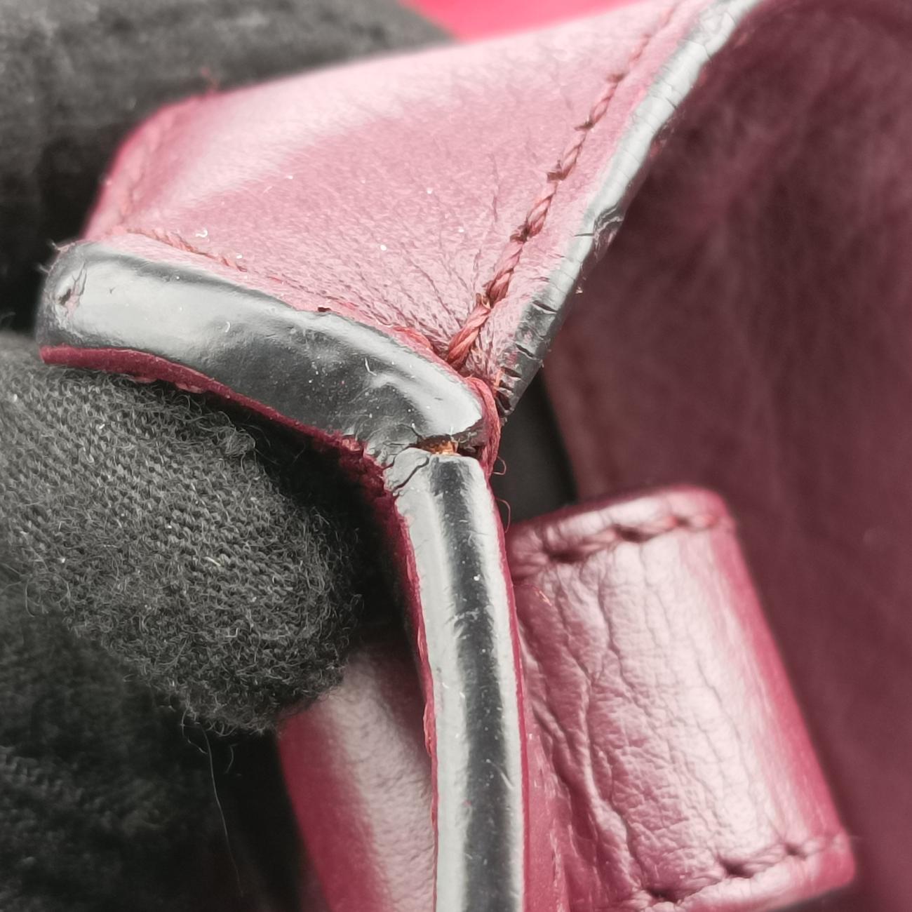 Pre-owned Loewe hammock Red×burgundy leather  shoulderbag | stylenewstar