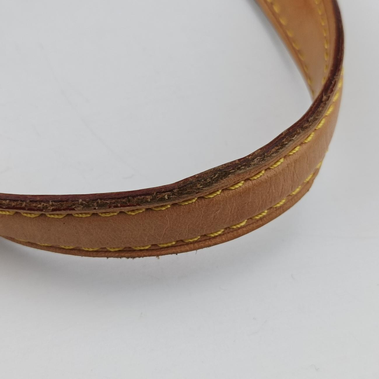 Pre-owned Louis Vuitton Bréa MM Dunne Vernis M90180 shoulderbag | stylenewstar