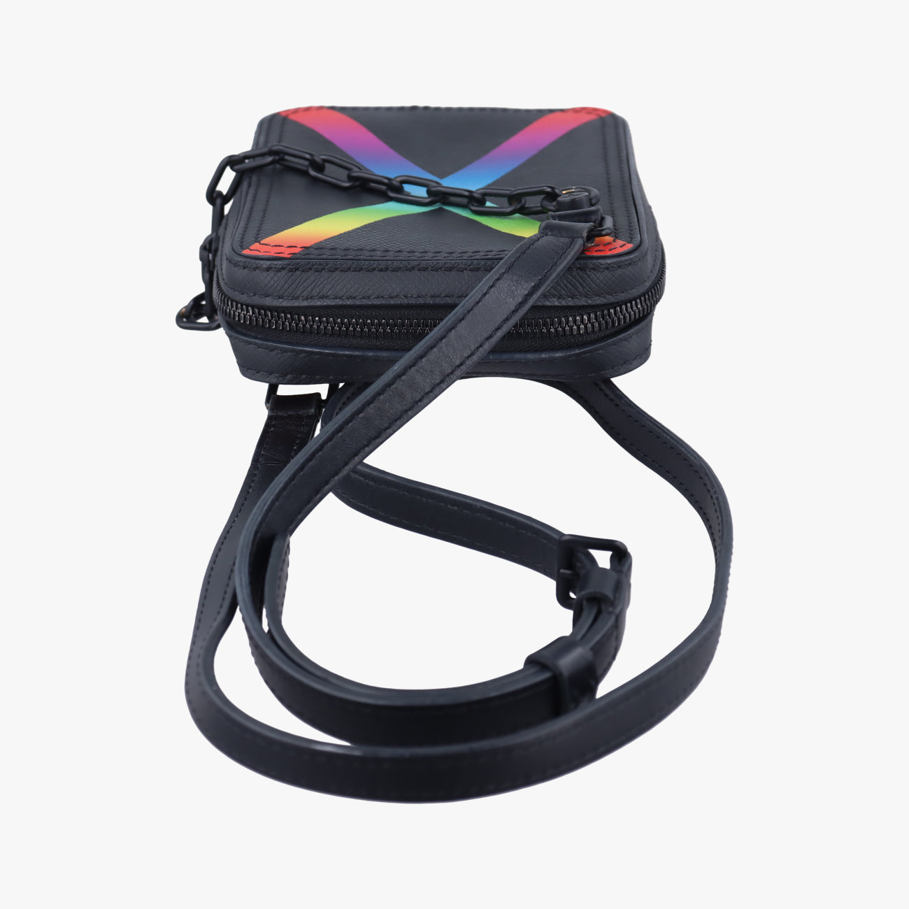 Vintage Louis Vuitton Danube Messenger black×multicolor Taiga M30332 shoulderbag | stylenewstar