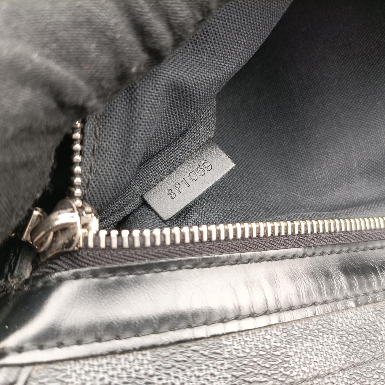 Pre-owned Louis Vuitton DANIEL MM Noir Damier Graphite N58029 shoulderbag | stylenewstar