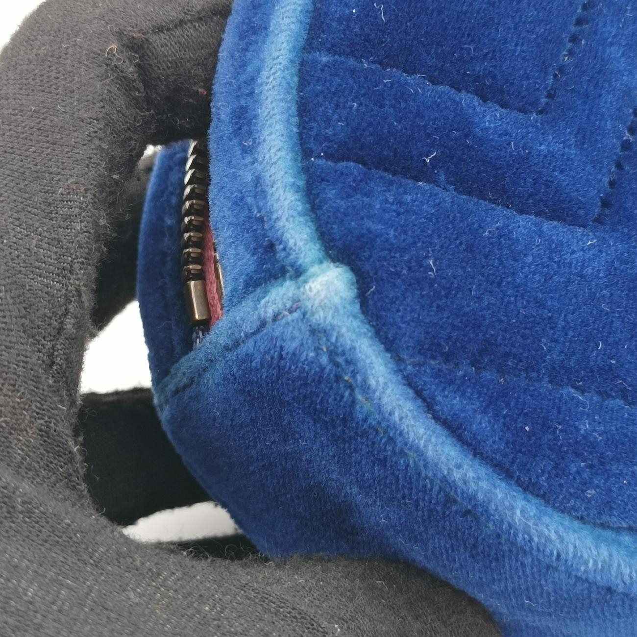 Pre-owned Gucci GG Marmont Blue velour 476434 bum bag/waist bag | stylenewstar