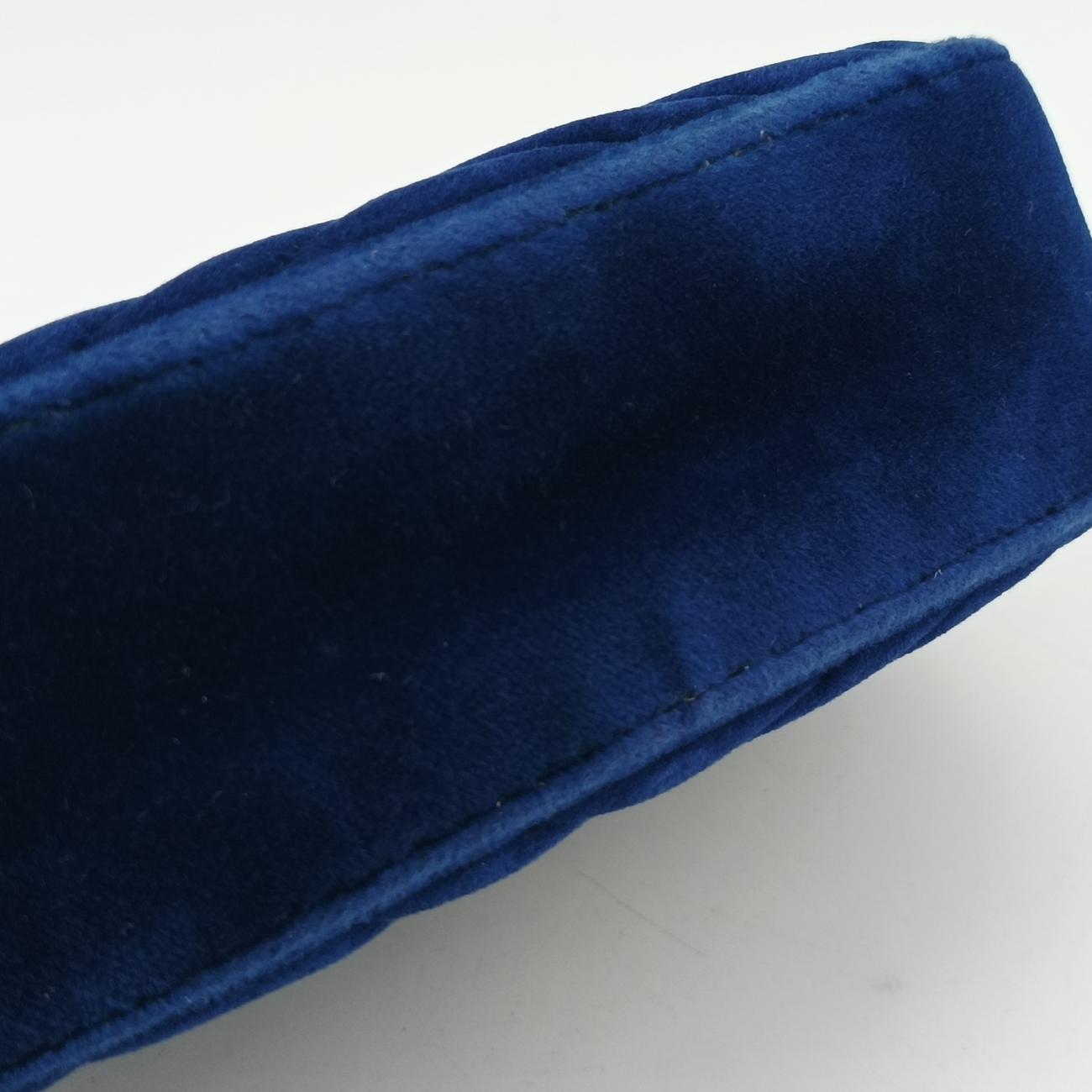 Pre-owned Gucci GG Marmont Blue velour 476434 bum bag/waist bag | stylenewstar